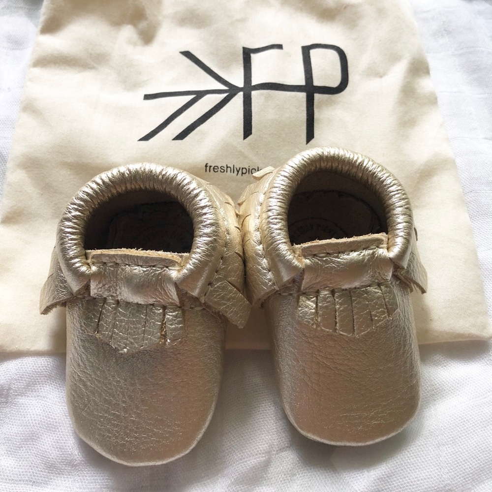 NB Freshly Picked Moccasins platinum new w/o box